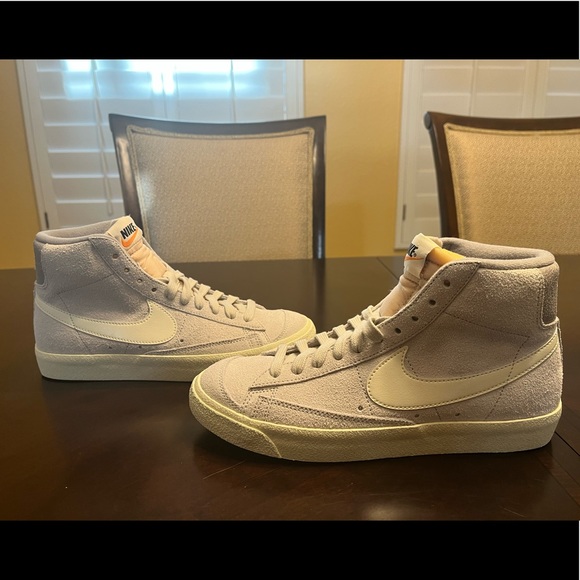 New Nike Blazer Mid 77 Premium Light Gray Sneaker Shoes Size US 7.5 - Picture 11 of 13